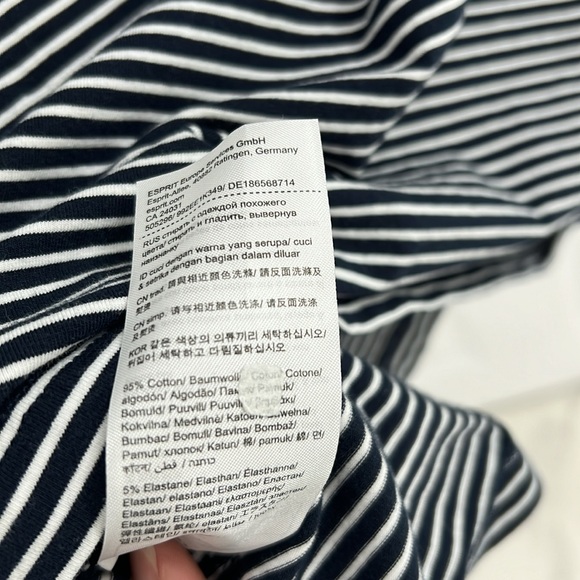 Esprit Medium turtleneck - Picture 3 of 3